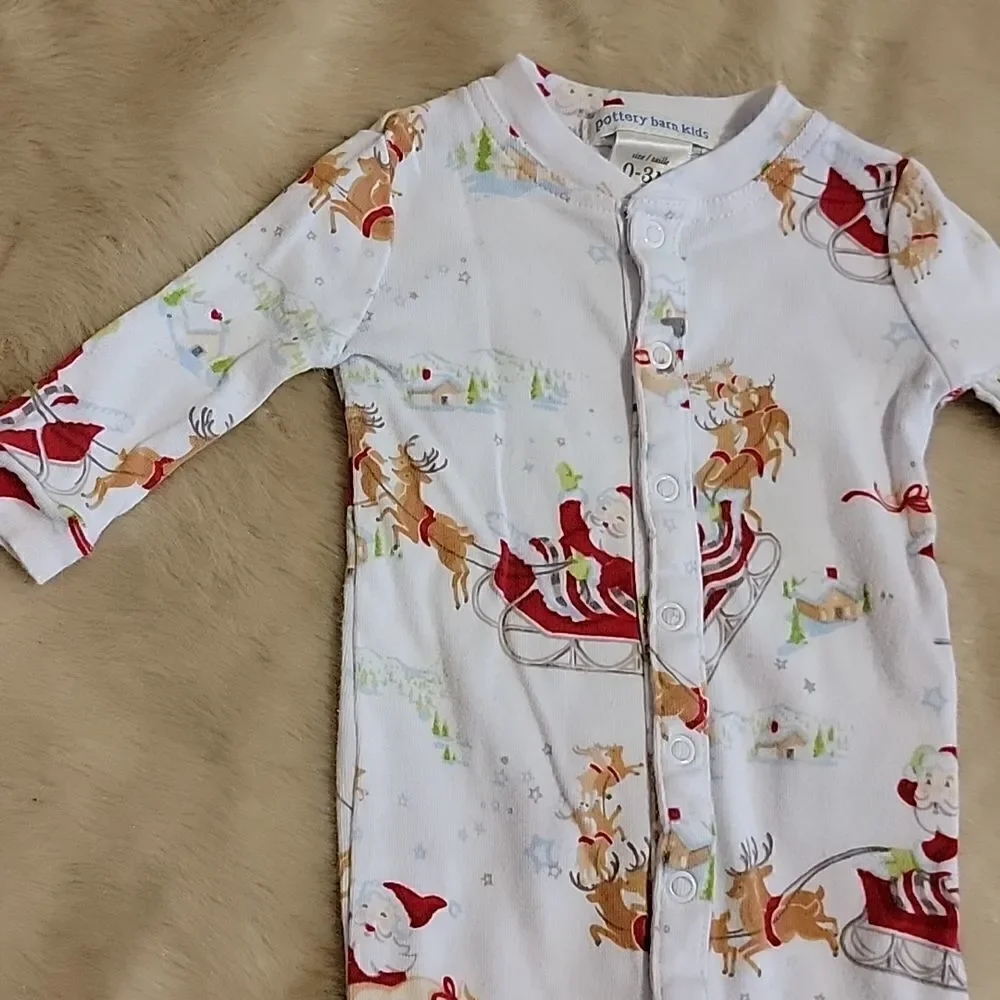 POTTERY BARN KIDS WHITE CHRISTMAS COTTON SLEEPER FOOTIE, SIZE 0-3 MONTHS